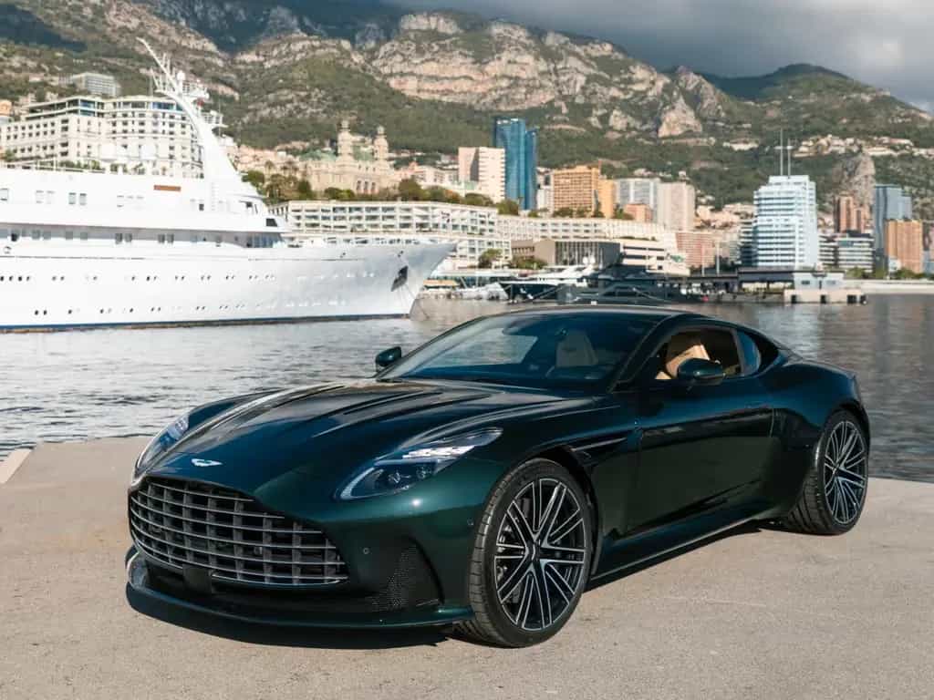 Aston Martin DB12 4.0 V8 null-photo-0