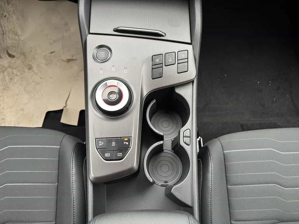 Kia Sportage 1.6T 2WD DCT7 SPIRIT *360°*Head-Up* 12/2025-photo-17