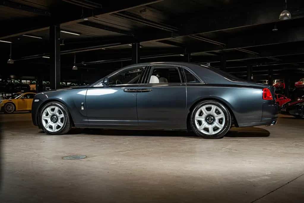 Rolls-Royce Ghost / Serie I /28950km / NightVision 12/2012-photo-2