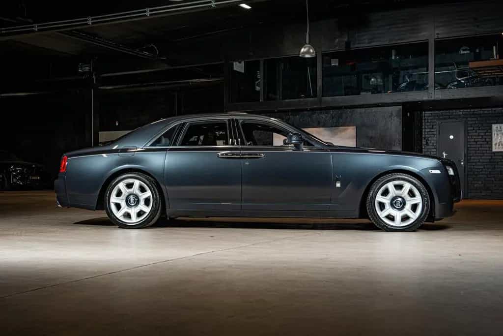 Rolls-Royce Ghost / Serie I /28950km / NightVision 12/2012-photo-5
