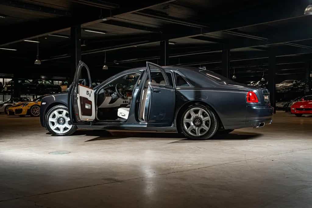 Rolls-Royce Ghost / Serie I /28950km / NightVision 12/2012-photo-7