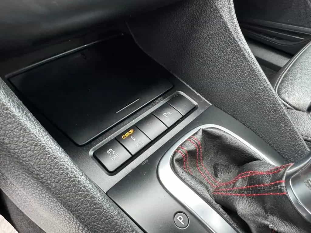 Volkswagen Golf VI Cabriolet GTI"AUTOMATIK"XENON"NAV 10/2012-photo-8