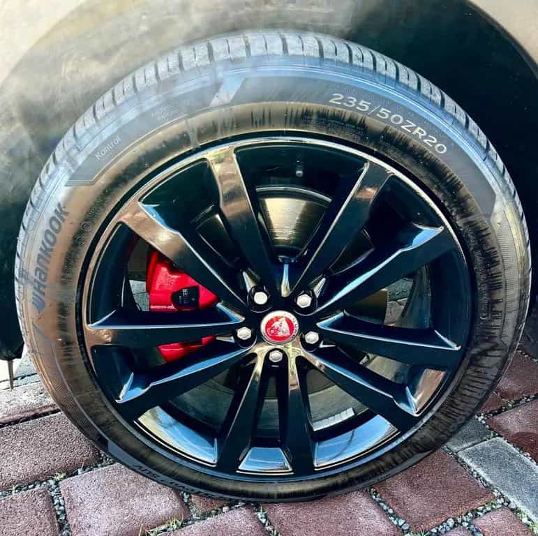 Jaguar E-Pace 2.0D 240 CV AWD aut. R-Dynamic HSE 01/2020-photo-11