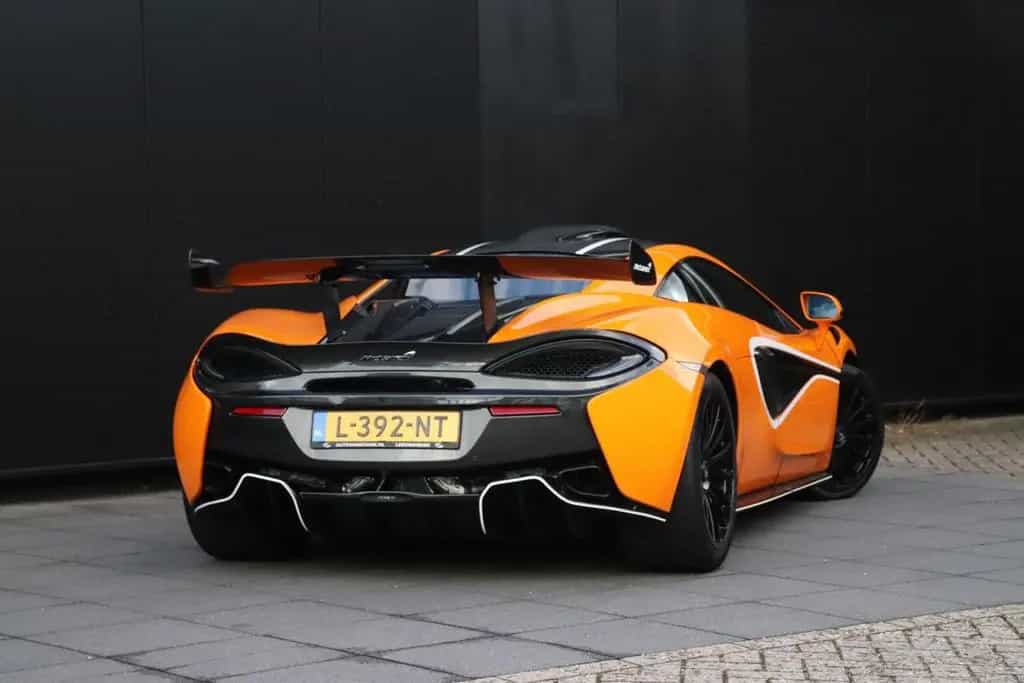 McLaren 620R 620R 3.8 V8 | R-PACK | ROOFSCOOP | LIFT | B 06/2021-photo-2