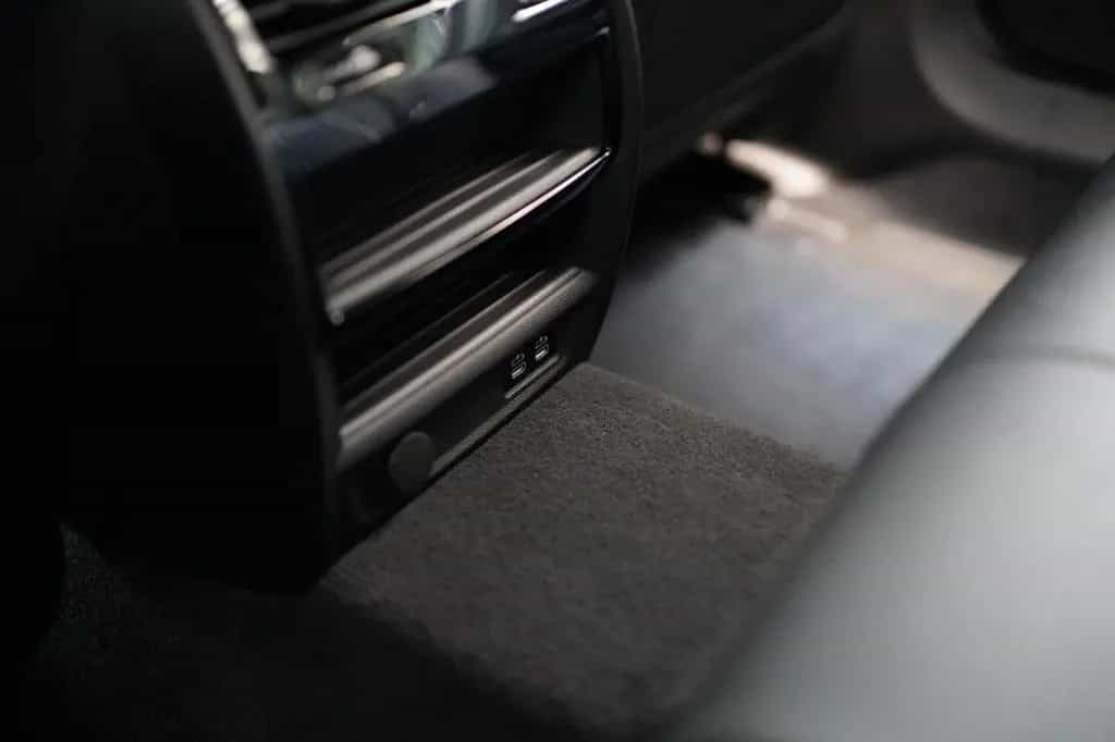BMW 5 Series 520d xDrive +HeadUp+AHK+Sportsitze+HiFi-Lau+Alar 06/2022-photo-17