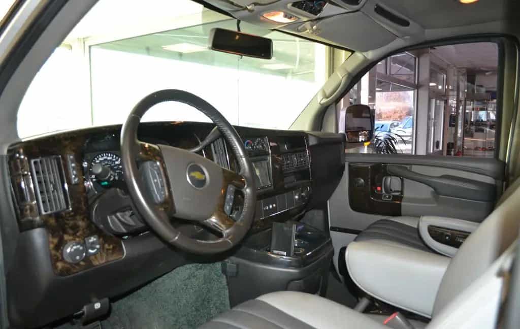 Chevrolet Express 5,3l V8 Explorer Limited AWD/4X4 01/2014-photo-22