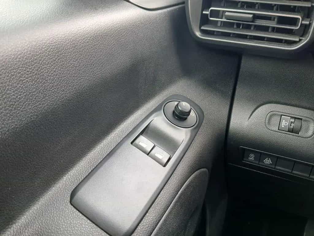 Citroën Berlingo M Benzin 110 FEEL *PDC*Klima*Bluetooth* 11/2022-photo-17
