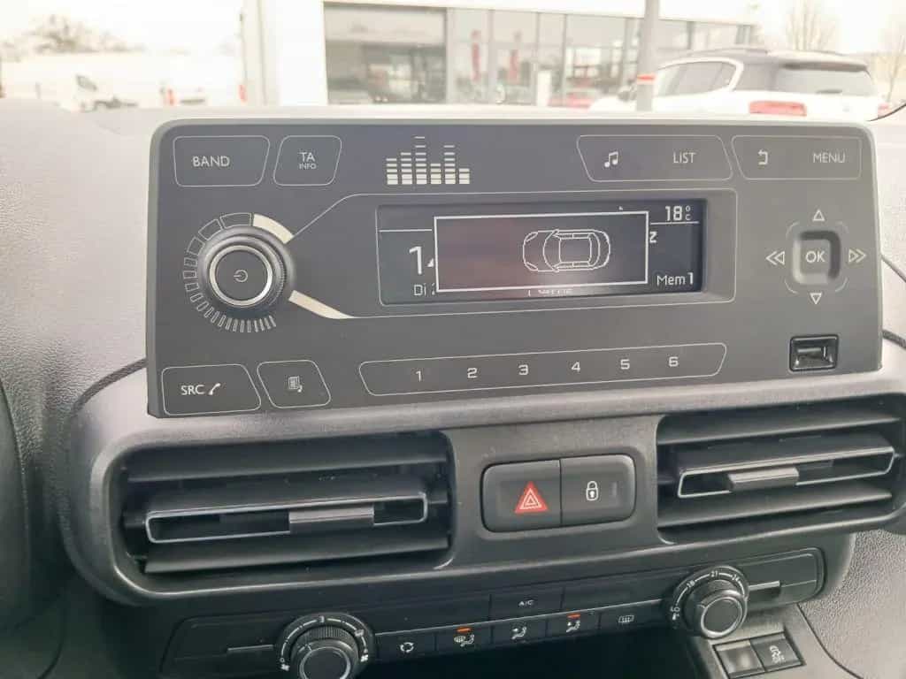 Citroën Berlingo M Benzin 110 FEEL *PDC*Klima*Bluetooth* 11/2022-photo-23