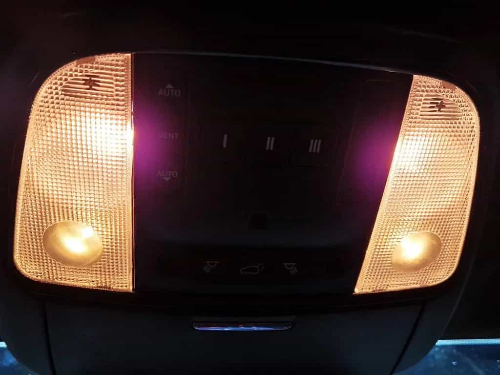 Dodge Durango 5.7 V8 R/T HEMI GAS|7 SITZER|LEDERI|PANO 12/2023-photo-25