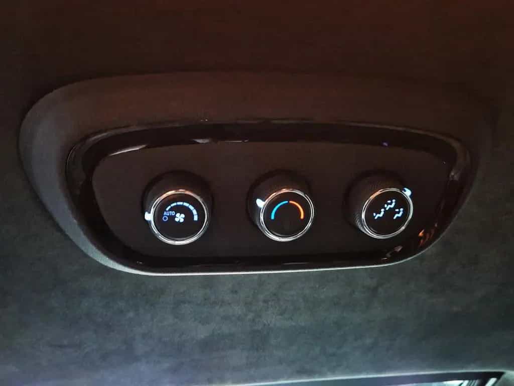 Dodge Durango 5.7 V8 R/T HEMI GAS|7 SITZER|LEDERI|PANO 12/2023-photo-27