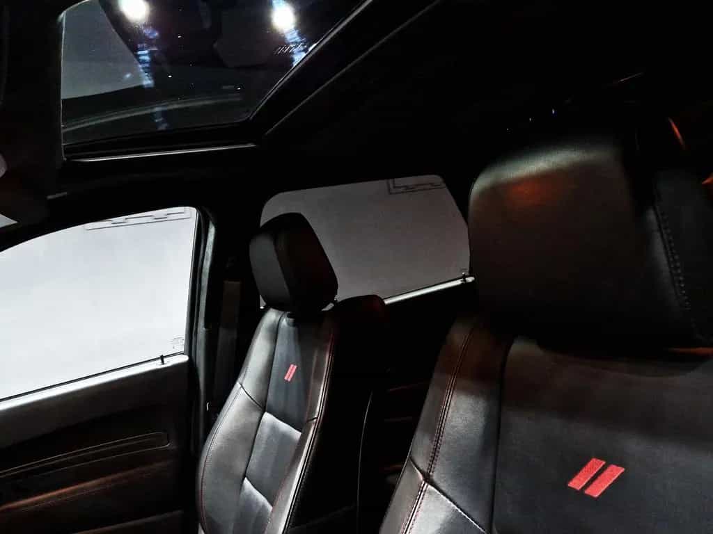 Dodge Durango 5.7 V8 R/T HEMI GAS|7 SITZER|LEDERI|PANO 12/2023-photo-34