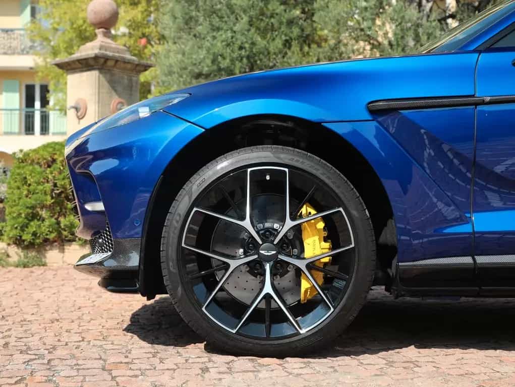 Aston Martin DBX 4.0 V8 DBX707 07/2025-photo-6