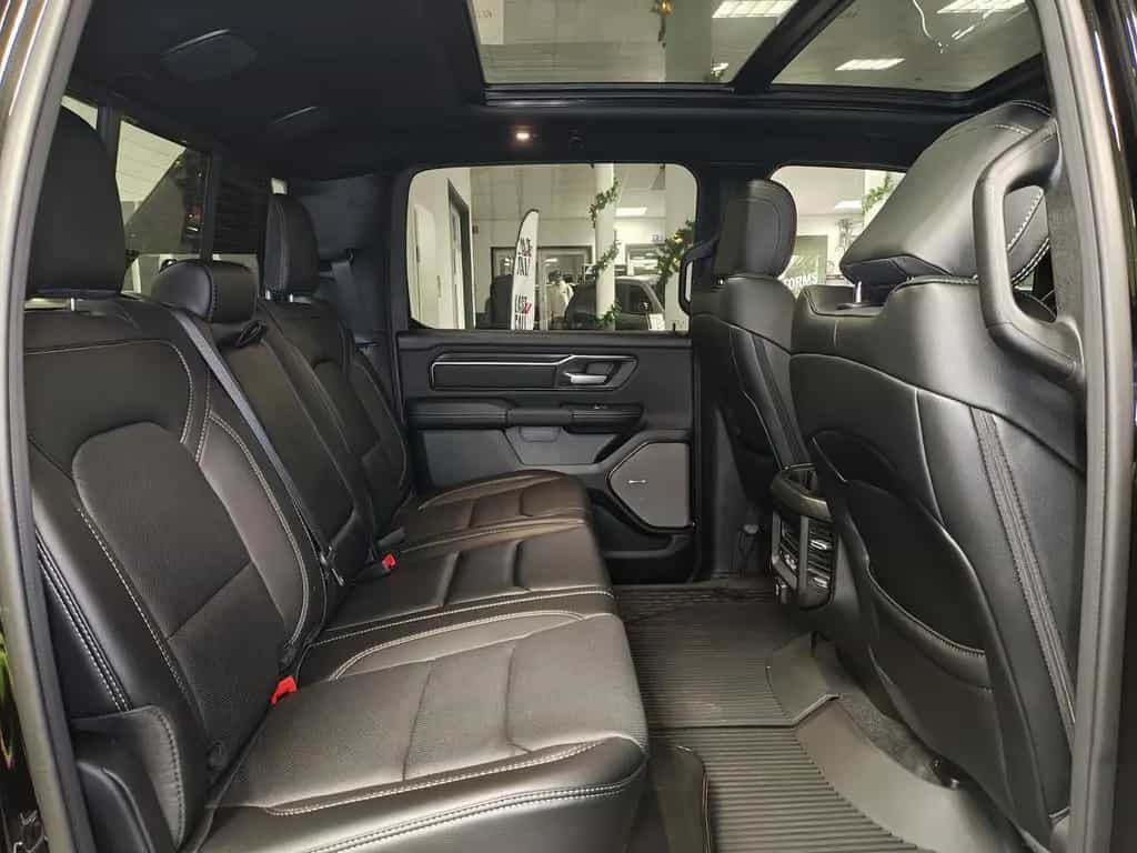 Dodge RAM 1500 REBEL Hunter Edition 1 of 10 Fender Fla 12/2024-photo-12