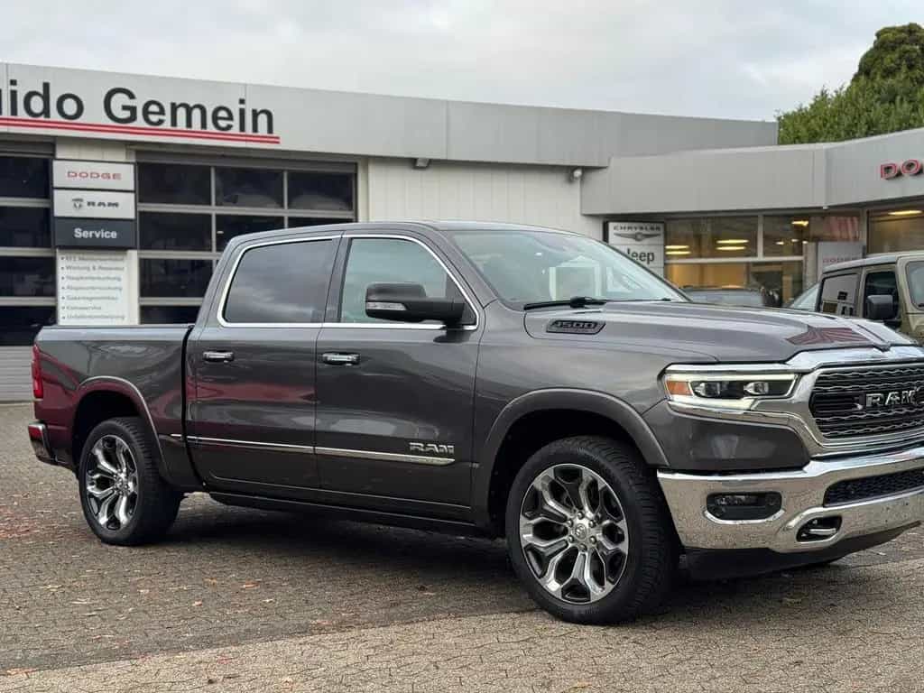 Dodge RAM 1500 5,7 V8 Crew Cab Limited Ladeflächenabde 11/2018-photo-1