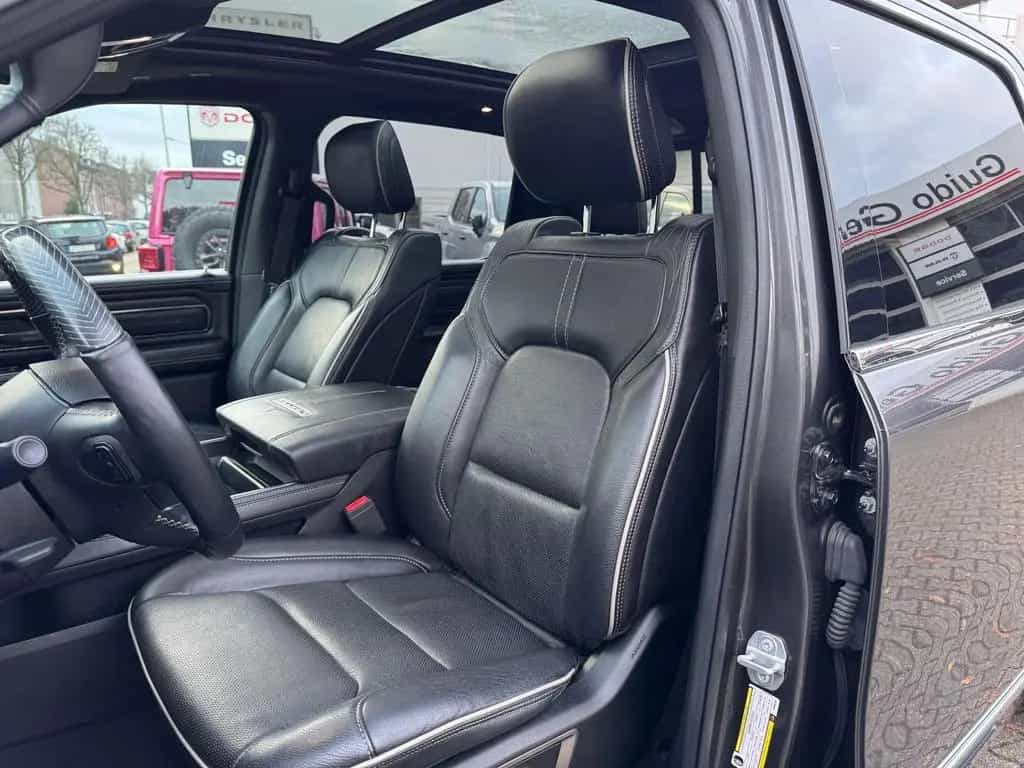Dodge RAM 1500 5,7 V8 Crew Cab Limited Ladeflächenabde 11/2018-photo-15