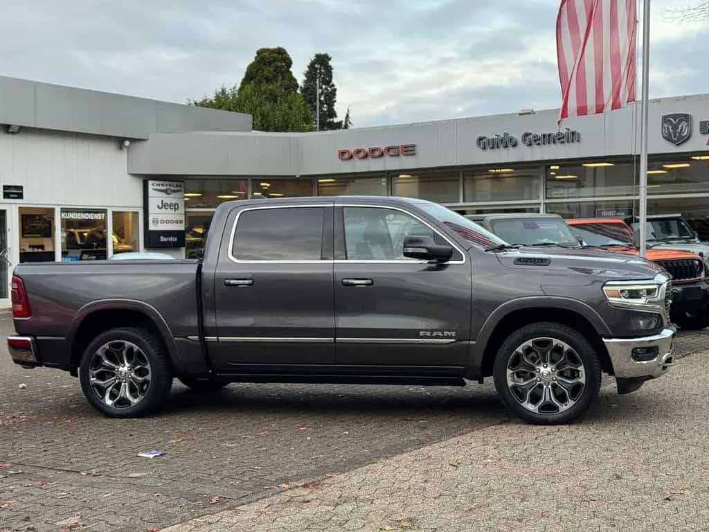 Dodge RAM 1500 5,7 V8 Crew Cab Limited Ladeflächenabde 11/2018-photo-2