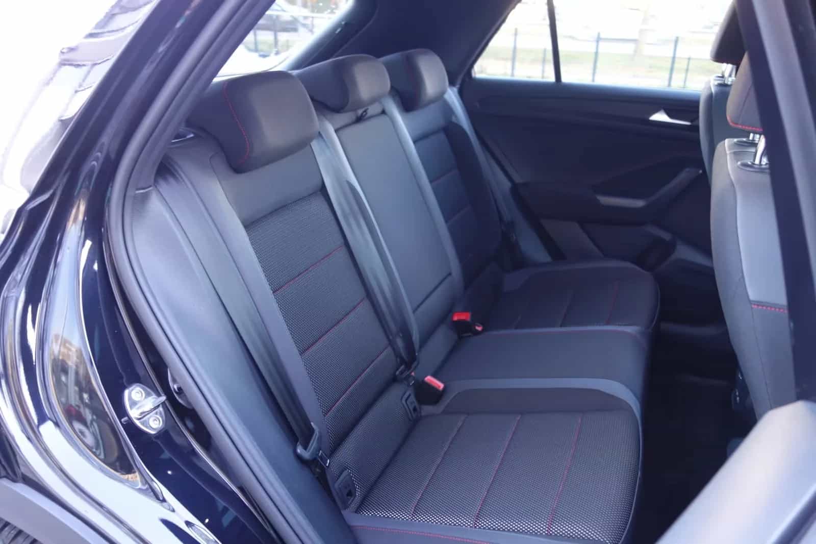 Volkswagen T-Roc 01/2022-photo-7