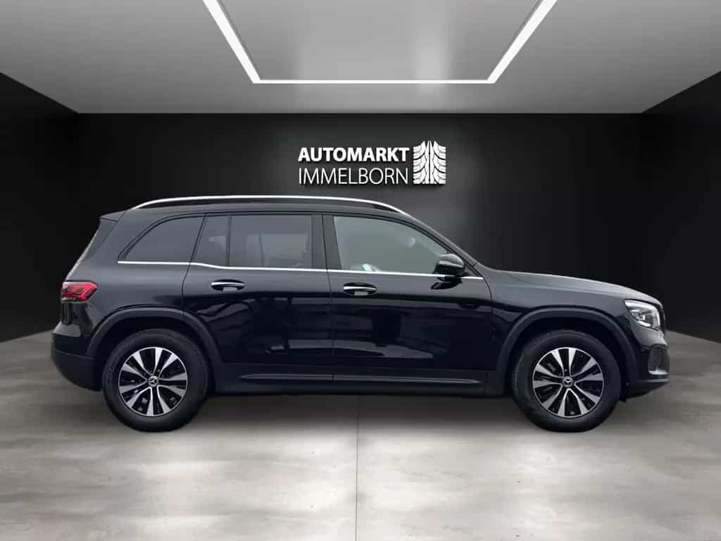 Mercedes-Benz GLB 200 d Massage*STHZG*Mubeam*Distro*belüSitze 05/2022-photo-11