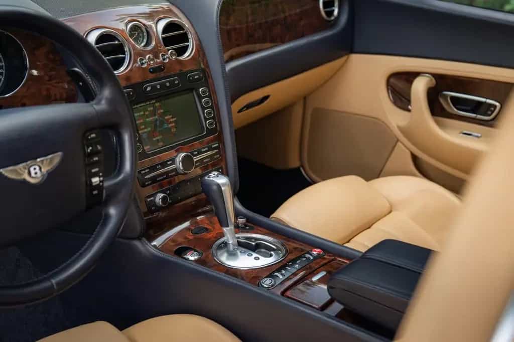 Bentley Continental GT 560PS | Blau/Beige 02/2004-photo-17