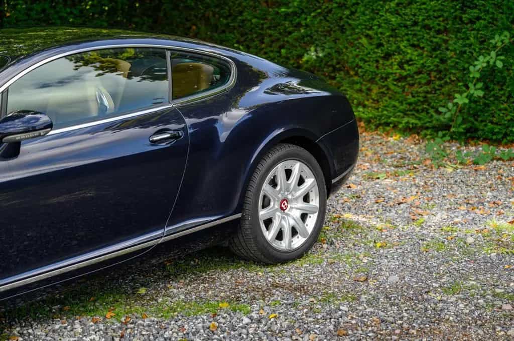 Bentley Continental GT 560PS | Blau/Beige 02/2004-photo-24
