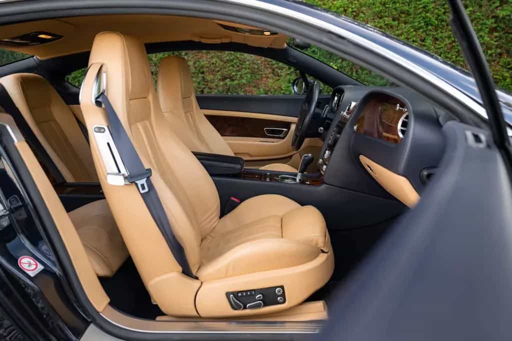 Bentley Continental GT 560PS | Blau/Beige 02/2004-photo-8