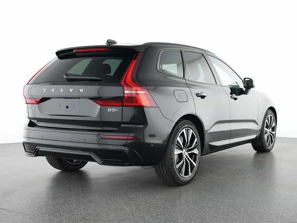 Volvo XC60 XC 60 B5 Plus Dark AWD airsuspension 05/2025-photo-2