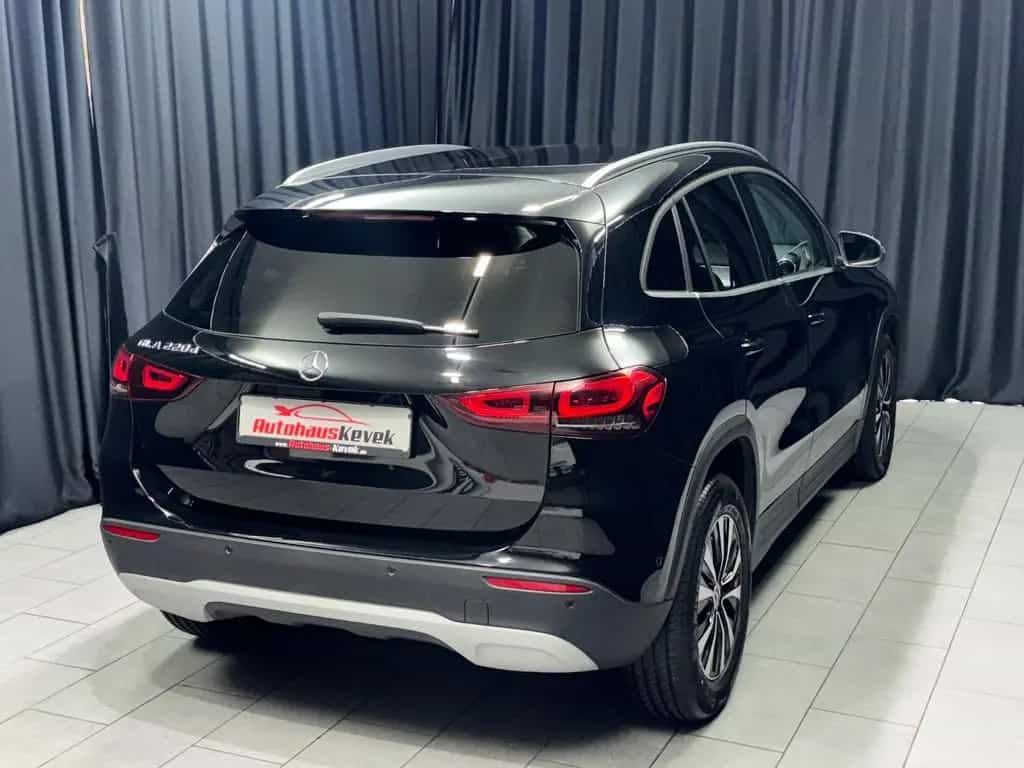 Mercedes-Benz GLA 220 d|AUTOMATIK|NAVI|LED-SCHEINWERFER| 07/2020-photo-11