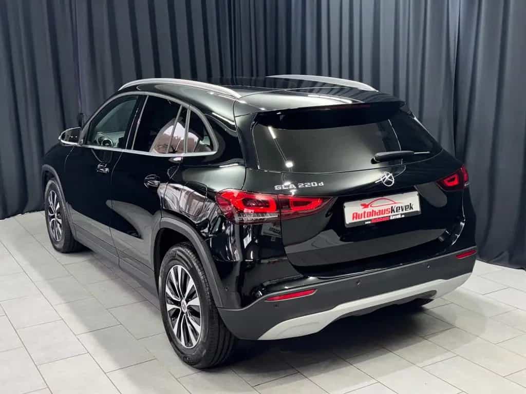 Mercedes-Benz GLA 220 d|AUTOMATIK|NAVI|LED-SCHEINWERFER| 07/2020-photo-13