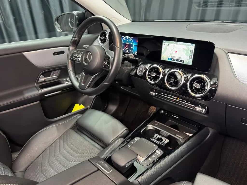 Mercedes-Benz GLA 220 d|AUTOMATIK|NAVI|LED-SCHEINWERFER| 07/2020-photo-14