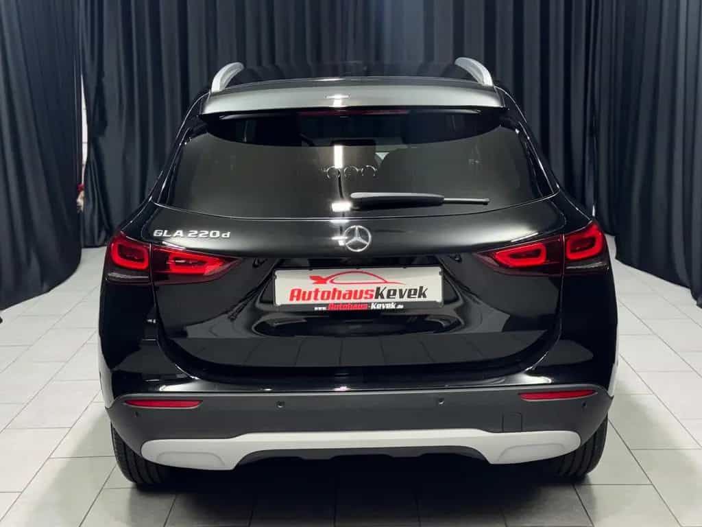Mercedes-Benz GLA 220 d|AUTOMATIK|NAVI|LED-SCHEINWERFER| 07/2020-photo-2