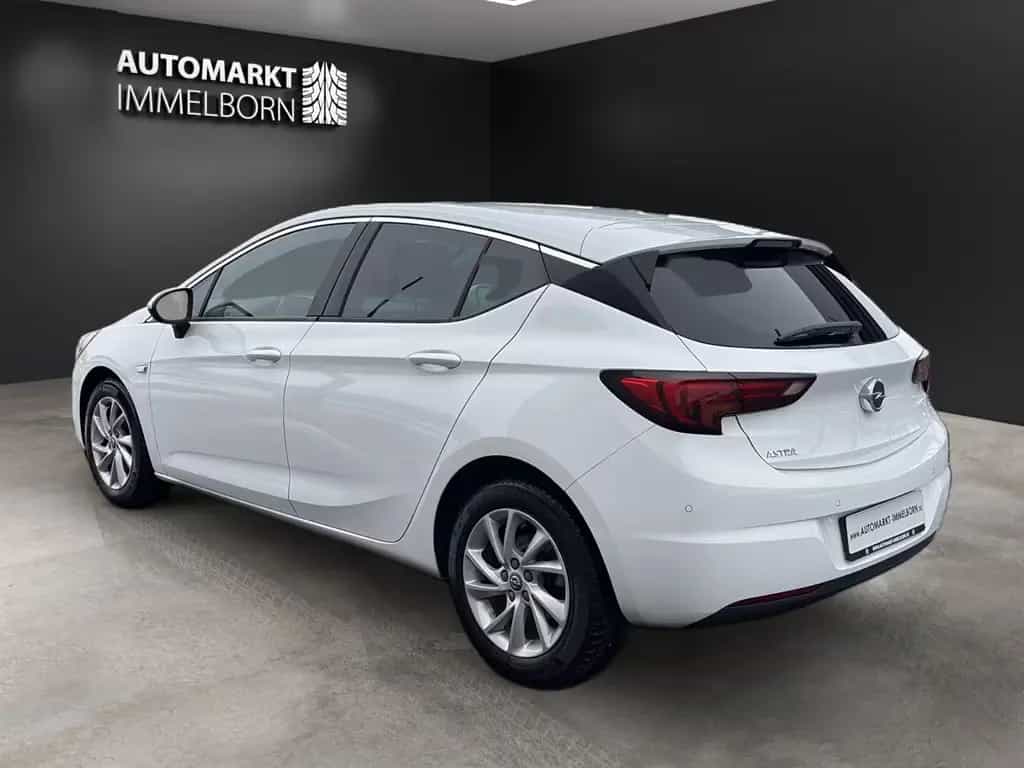 Opel Astra K Lim. 5-trg. Elegance Kamera*LED*Navi*LM* 06/2020-photo-4