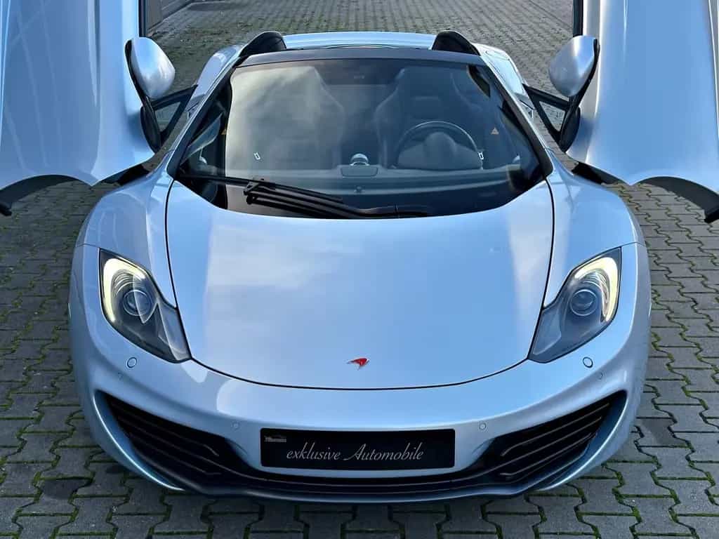 McLaren MP4-12C 3.8 V8 Spider Ice Silver Service McL NEU 05/2013-photo-11