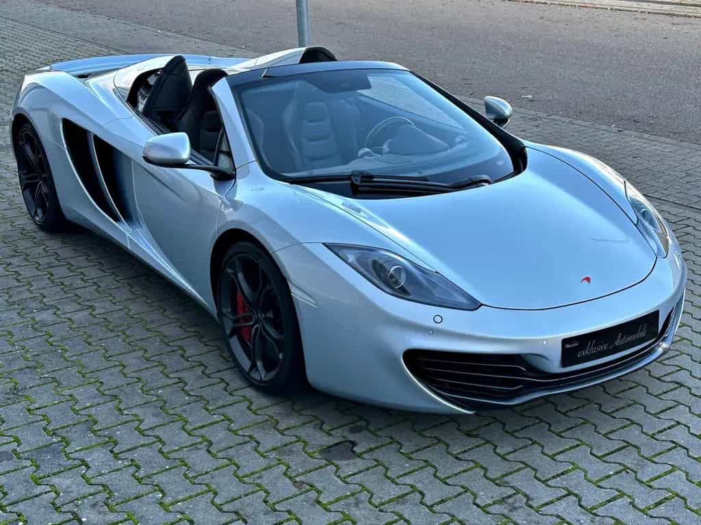 McLaren MP4-12C 3.8 V8 Spider Ice Silver Service McL NEU 05/2013-photo-27