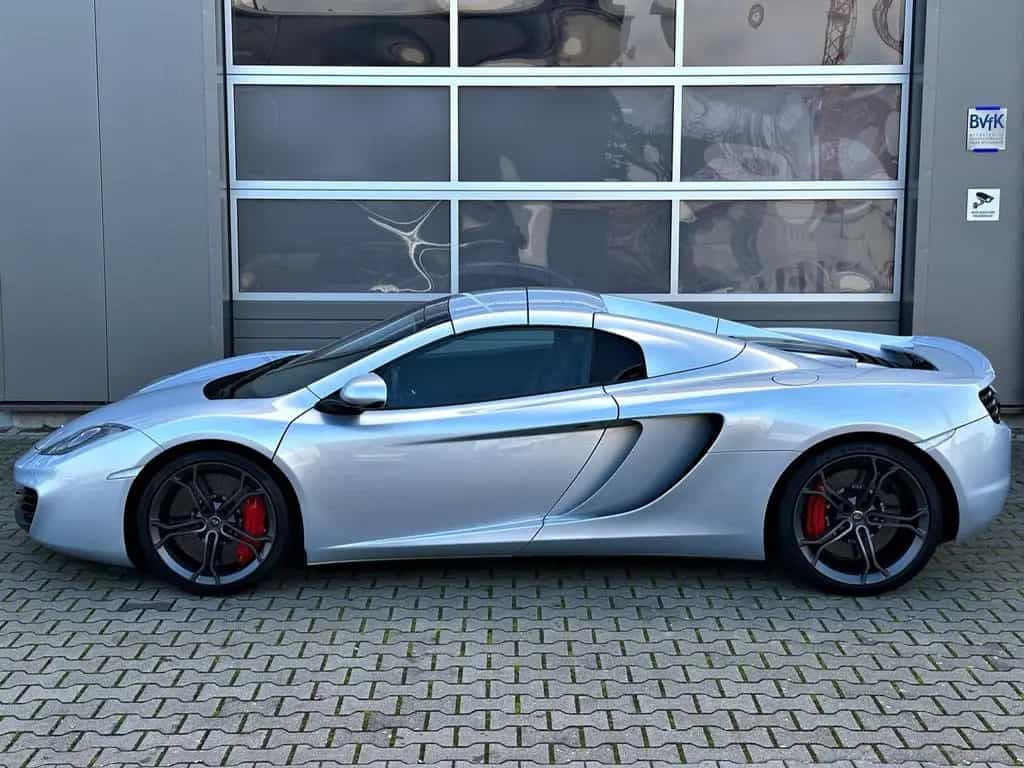 McLaren MP4-12C 3.8 V8 Spider Ice Silver Service McL NEU 05/2013-photo-40