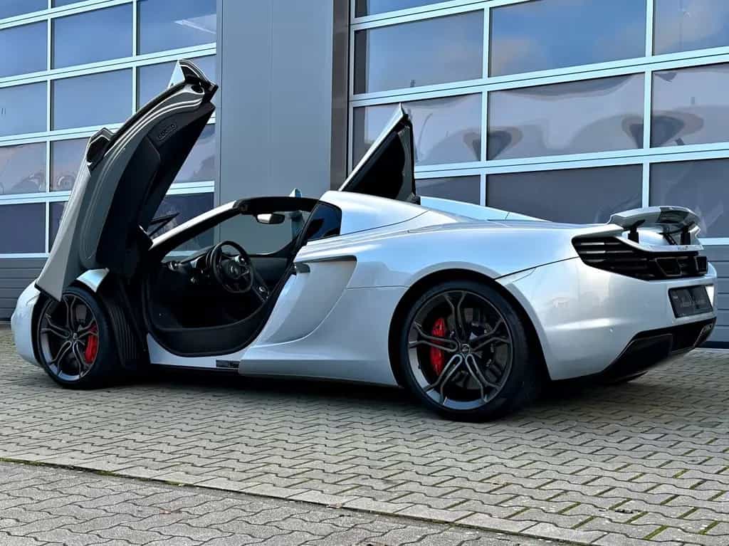 McLaren MP4-12C 3.8 V8 Spider Ice Silver Service McL NEU 05/2013-photo-5