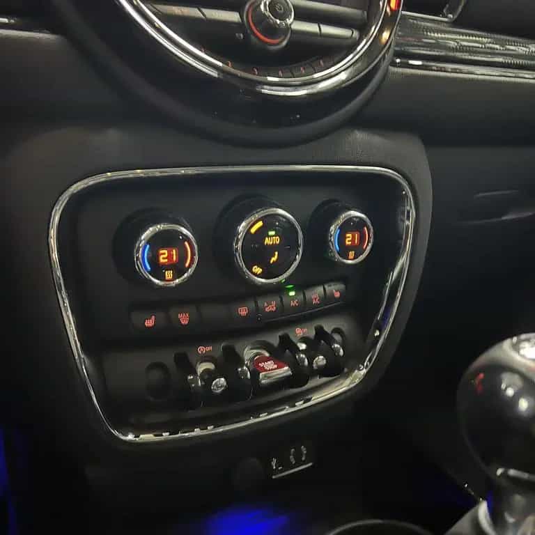 MINI One D 1.5 12V, Pepper, Navi, SH, PDC, Temp, CHL 05/2017-photo-15