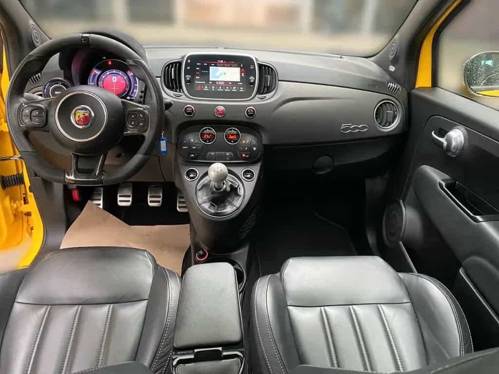 Abarth 500 595 Competizione 02/2018-photo-11