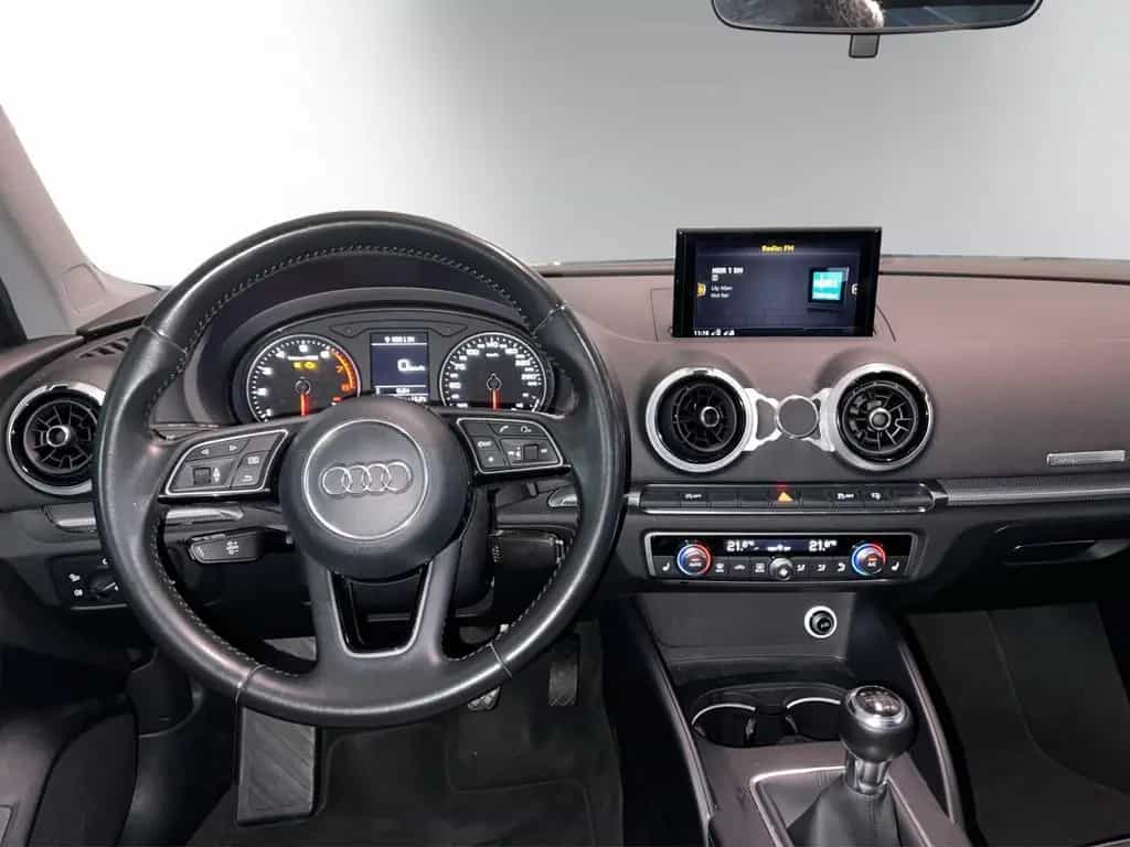 Audi A3 Limousine  1.0 TFSI design 04/2017-photo-12