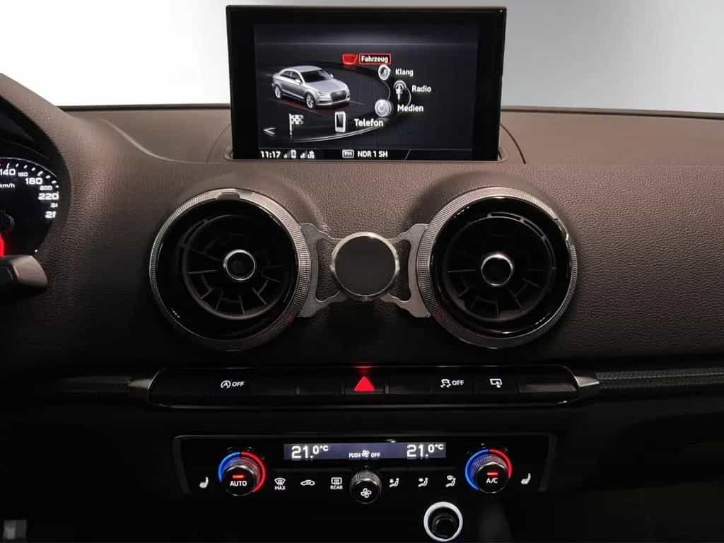 Audi A3 Limousine  1.0 TFSI design 04/2017-photo-14