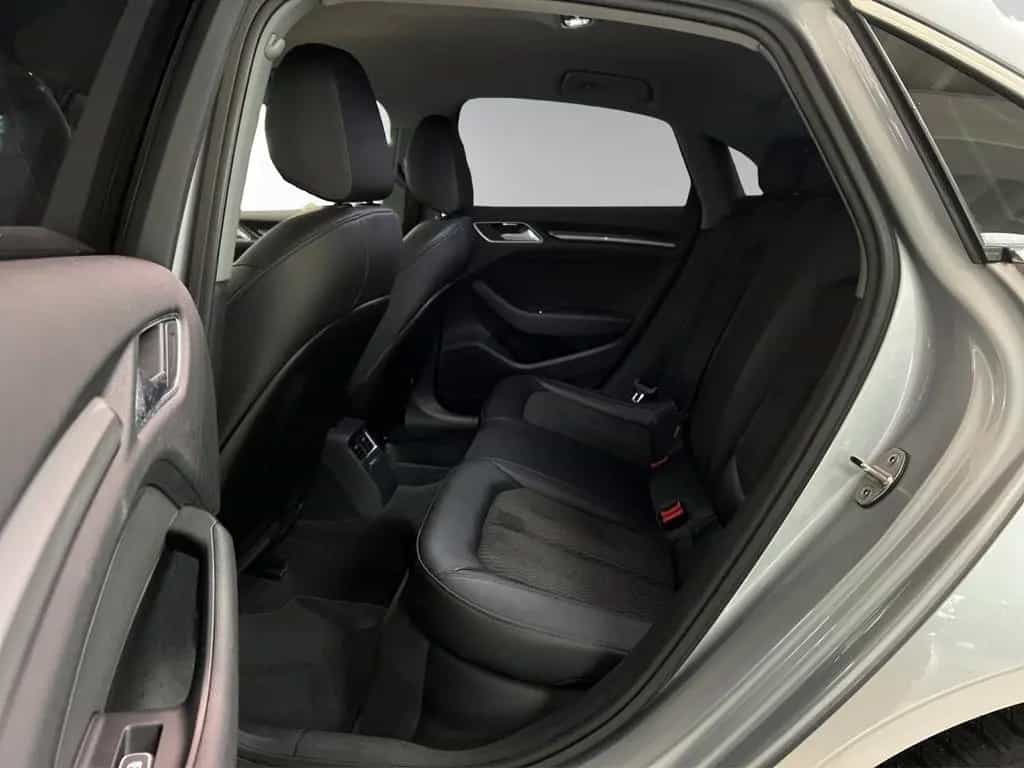 Audi A3 Limousine  1.0 TFSI design 04/2017-photo-16