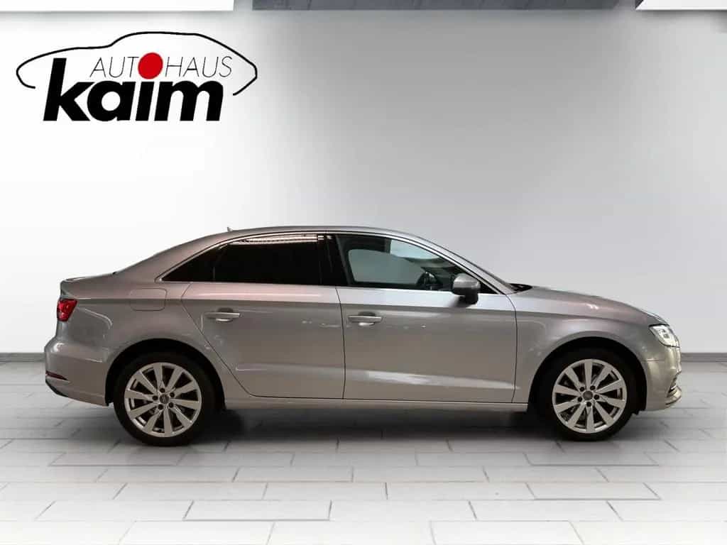Audi A3 Limousine  1.0 TFSI design 04/2017-photo-5