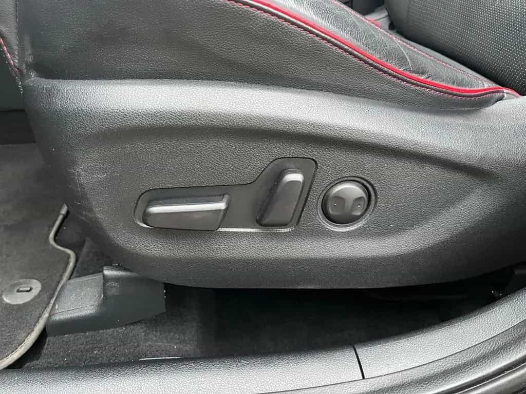 Kia Sportage GT-Line 4WD Bi-LED Pano Winterräder 06/2020-photo-16