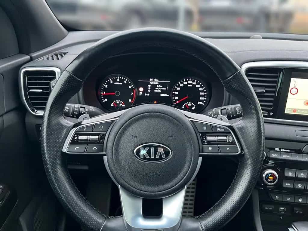 Kia Sportage GT-Line 4WD Bi-LED Pano Winterräder 06/2020-photo-9