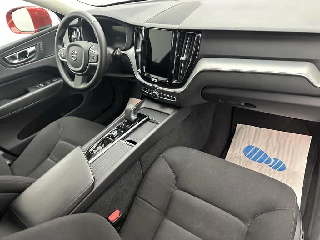 Volvo XC60 Momentum Pro 2WD "1 HAND-NAVI-CAM-SITZH" 02/2022-photo-10