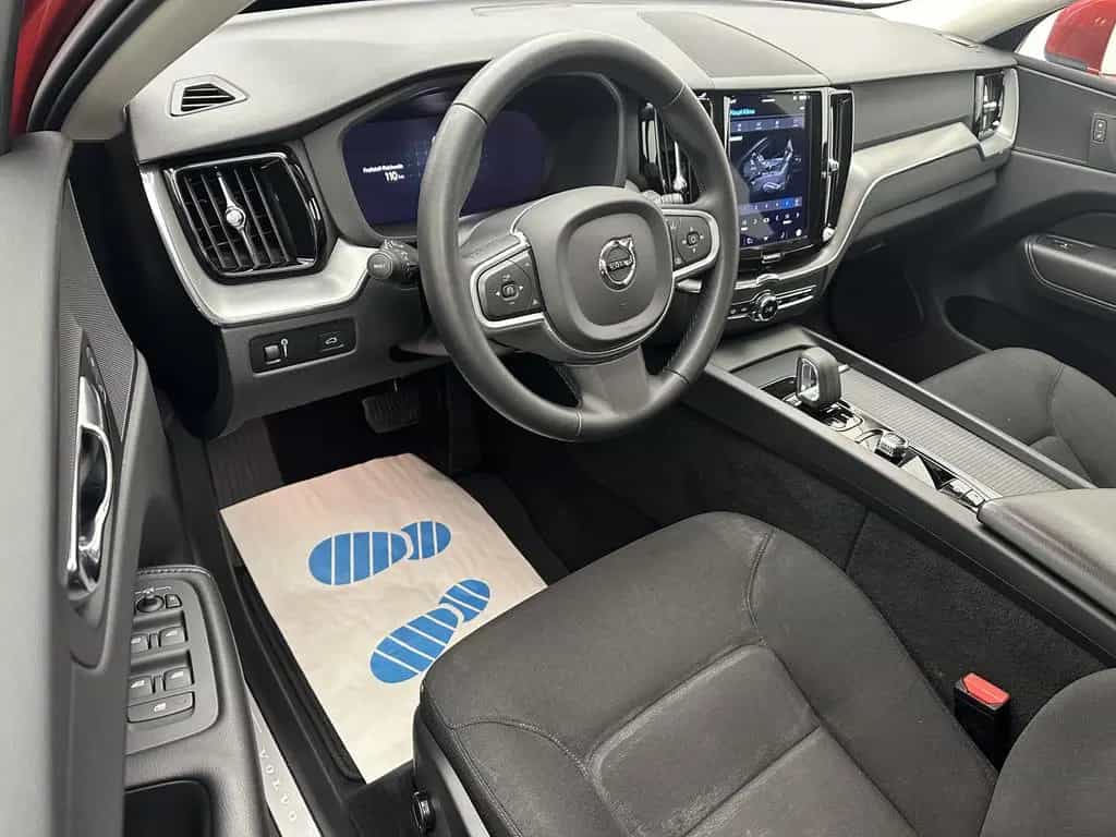 Volvo XC60 Momentum Pro 2WD "1 HAND-NAVI-CAM-SITZH" 02/2022-photo-12