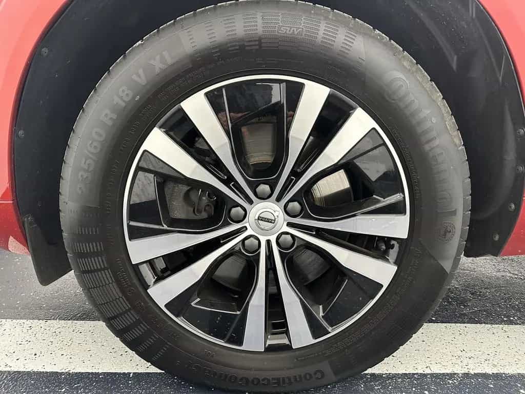 Volvo XC60 Momentum Pro 2WD "1 HAND-NAVI-CAM-SITZH" 02/2022-photo-25