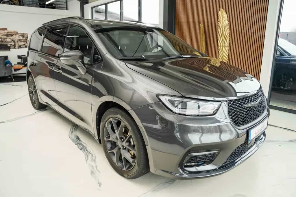 Chrysler Pacifica 3,6 Limited S LED/ACC VOLL 02/2024-photo-2