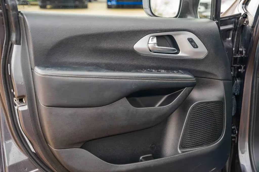 Chrysler Pacifica 3,6 Limited S LED/ACC VOLL 02/2024-photo-20