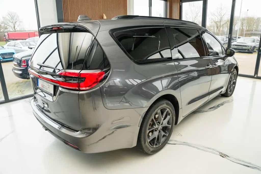 Chrysler Pacifica 3,6 Limited S LED/ACC VOLL 02/2024-photo-4