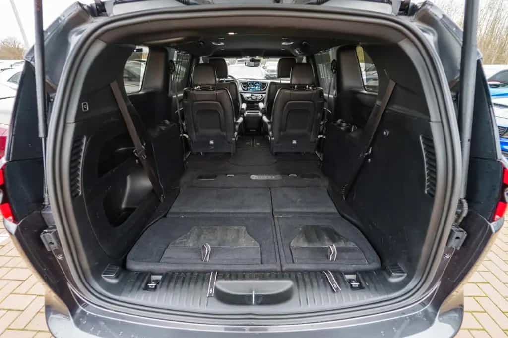 Chrysler Pacifica 3,6 Limited S LED/ACC VOLL 02/2024-photo-45
